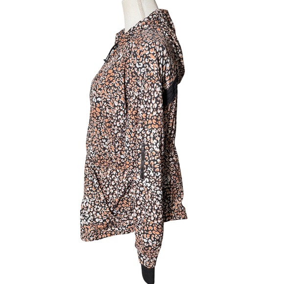 Free People Movement Run Wild Windbreaker Hooded Jacket Leopard Large Casual EUC - Picture 9 of 16